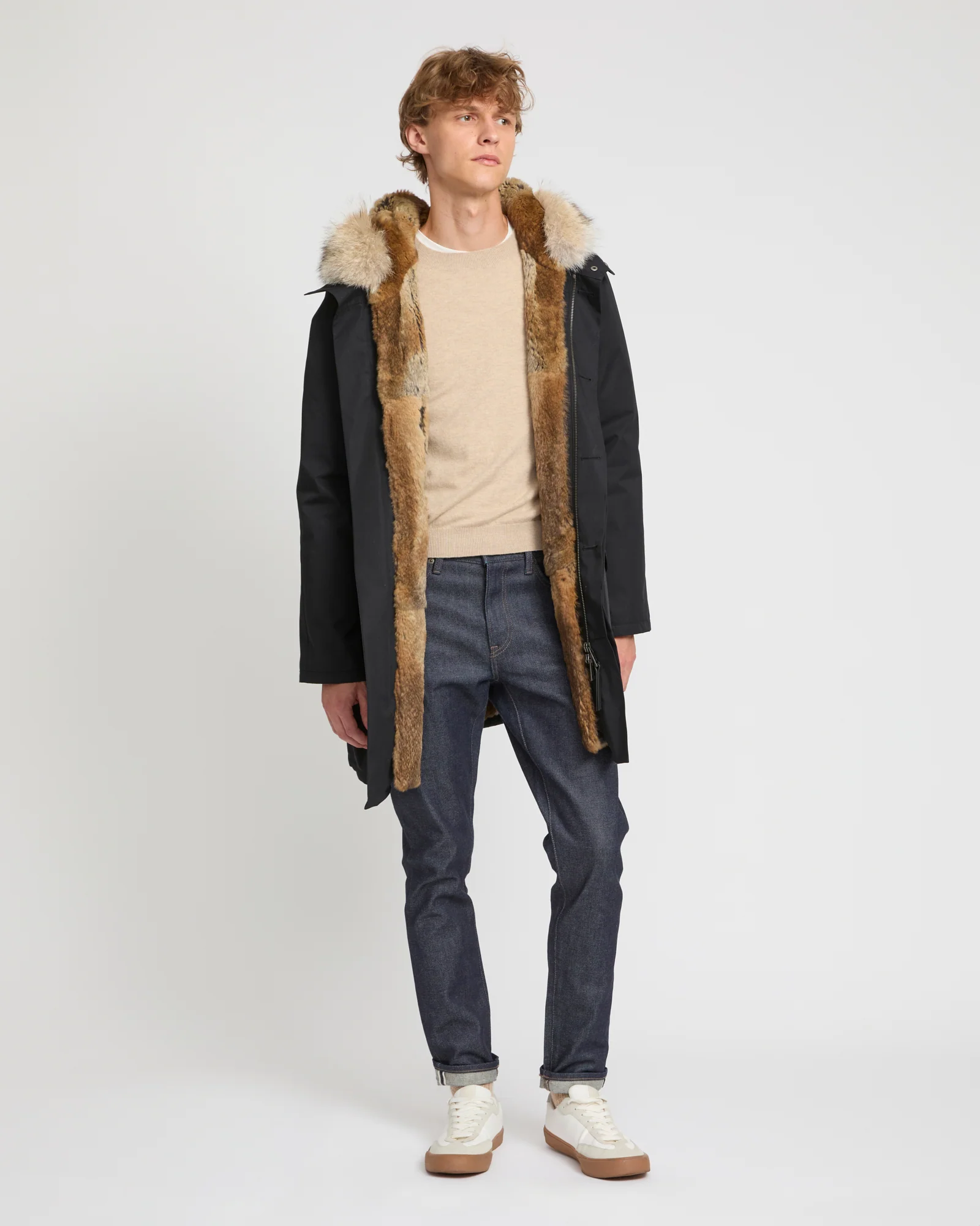 Long Iconic parka in technical cotton with coyote and rabbit fur – Image 2