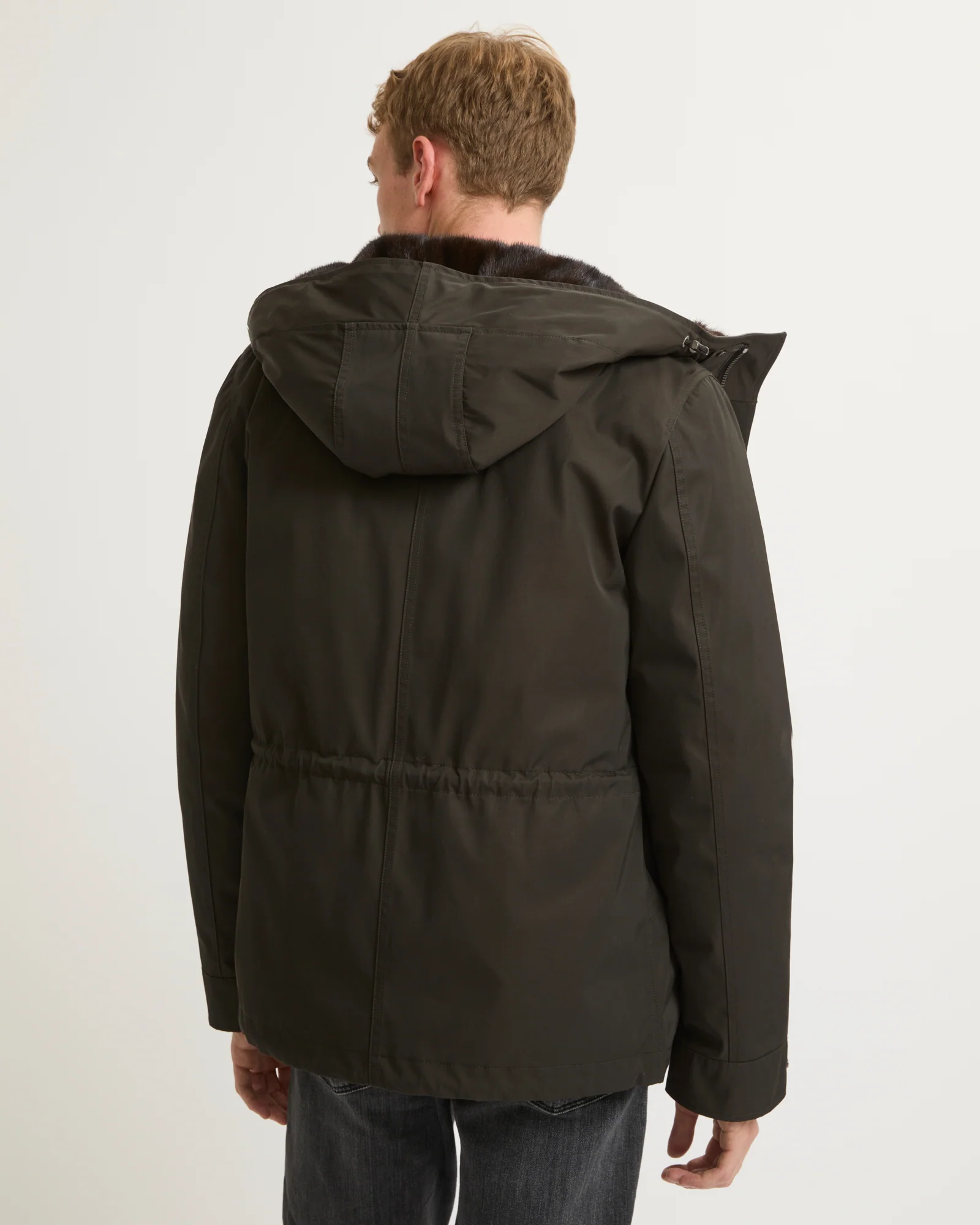 Fitted Parka In waterproof Technical Gabardine And Mink fur – Image 5