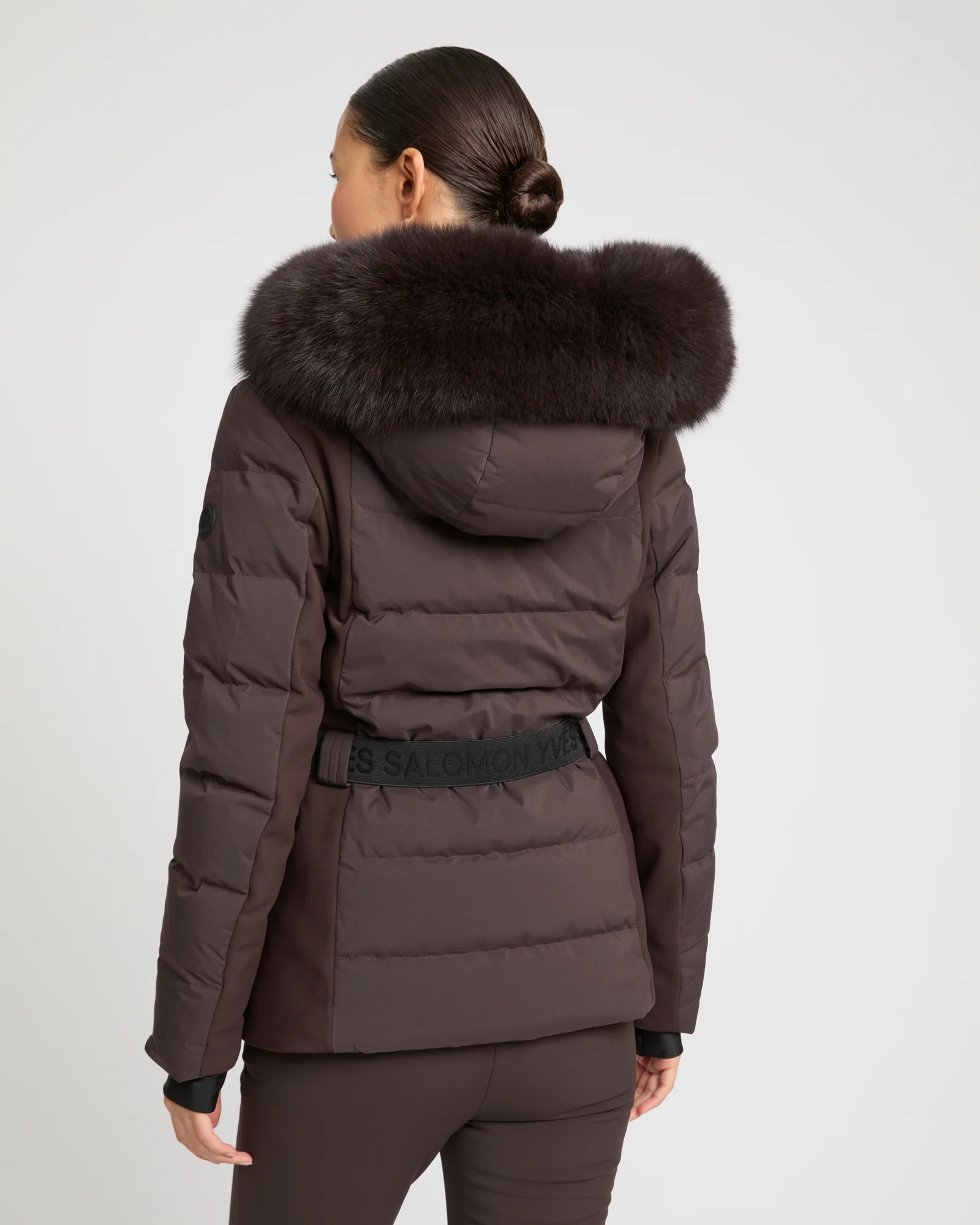 Mixed fabric belted ski jacket with fox fur trim – Image 6
