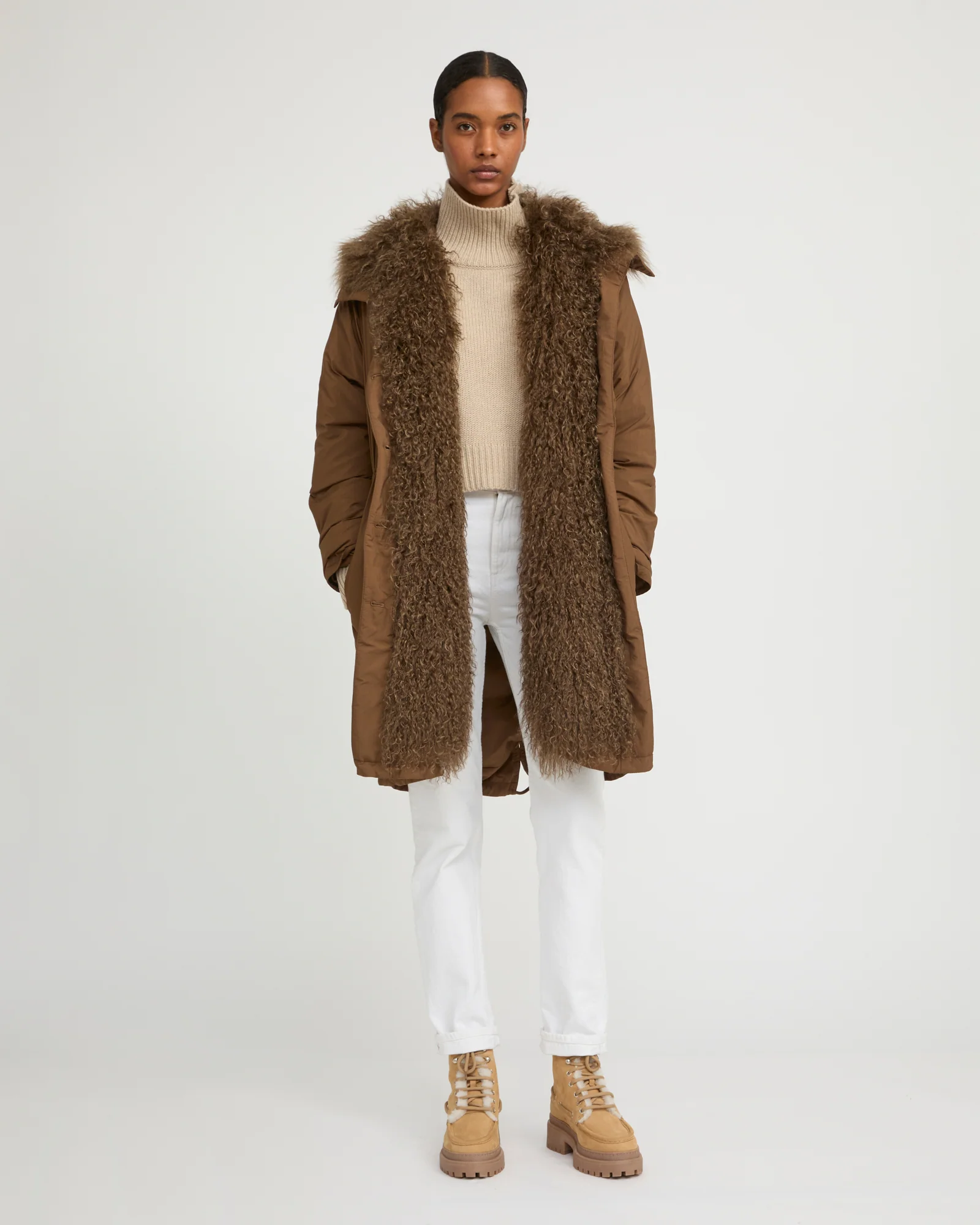 Ultra-light down parka with curly lambskin trim – Image 2