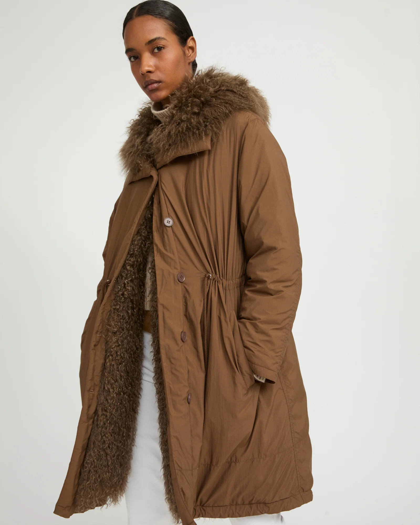 Ultra-light down parka with curly lambskin trim – Image 4