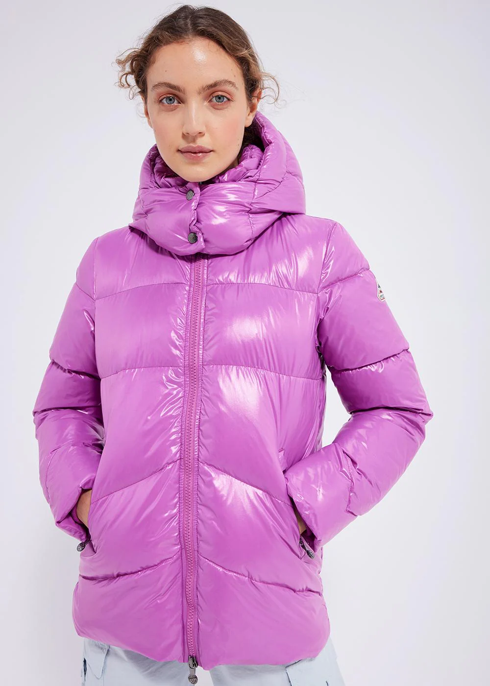 Doudoune brillante femme Pyrenex Galactic à capuche Fuchsia – Image 2