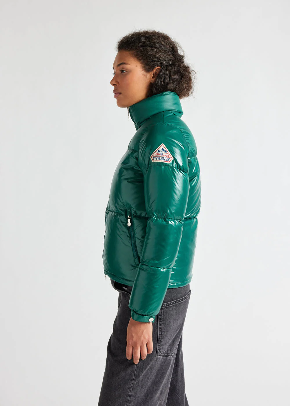 Doudoune courte et brillante pour femme Pyrenex Goldin Forest biome – Image 4
