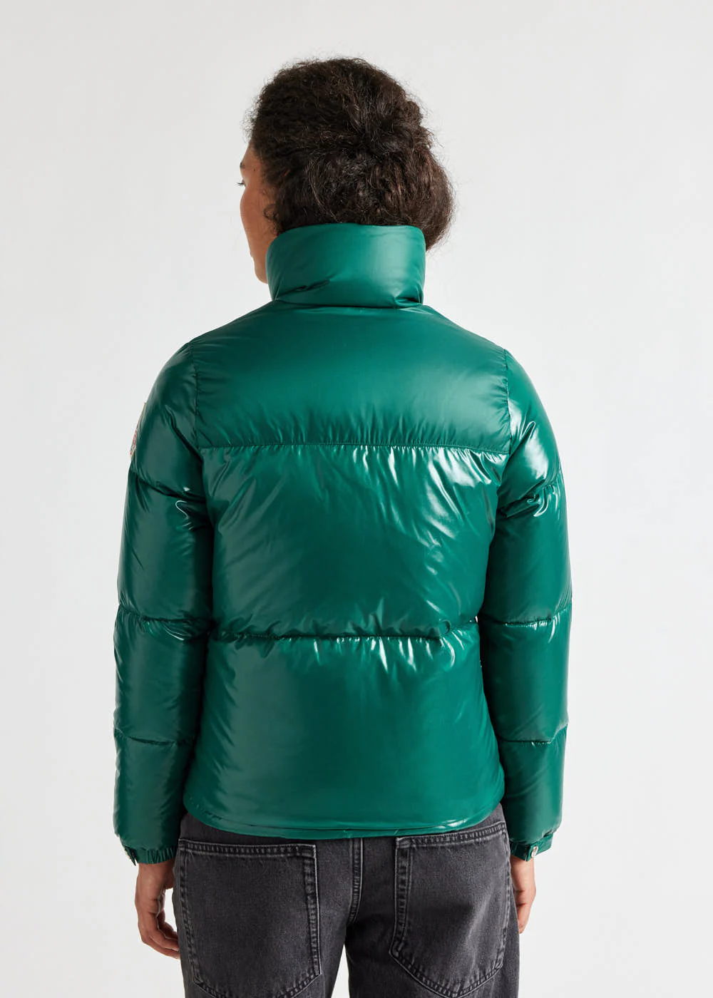 Doudoune courte et brillante pour femme Pyrenex Goldin Forest biome – Image 3